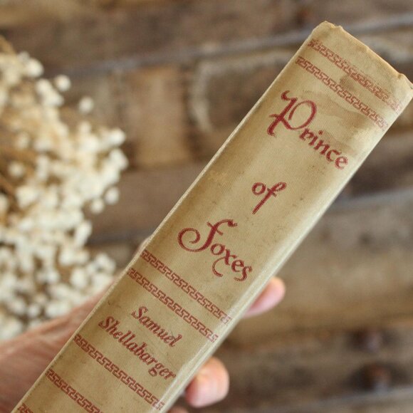 Vintage 1940s Book ,"Prince of Foxes" by Samuel Shellabarger, First Edition - Picture 3 of 10